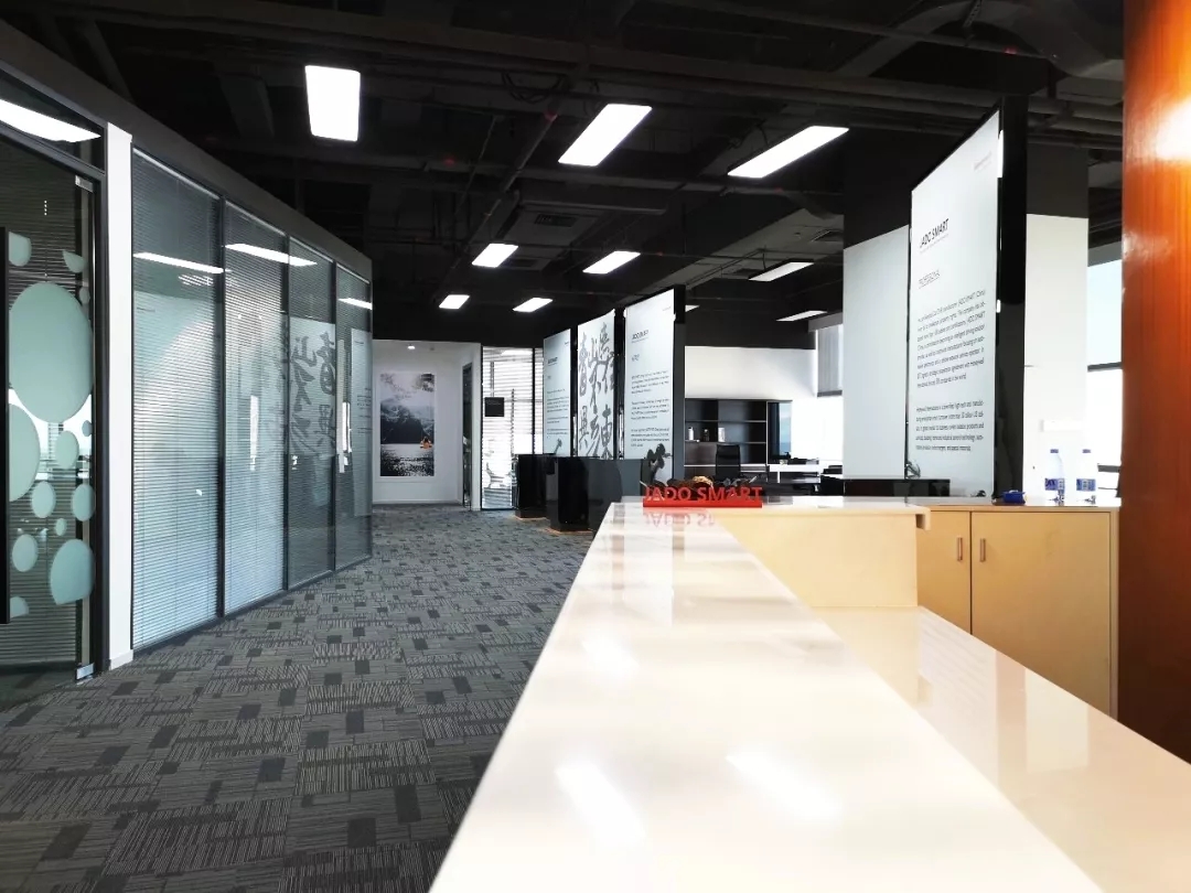 05.webp.jpg 05.webp.jpg